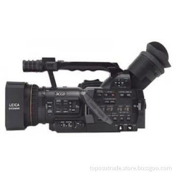 Panasonic AG-DVX100 3CCD Professional Camcorder
